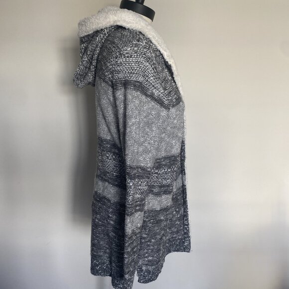 NWT LETY & ME Gray Striped Dockerie Sherpa Lined Hooded Cardigan sz L - Picture 6 of 8